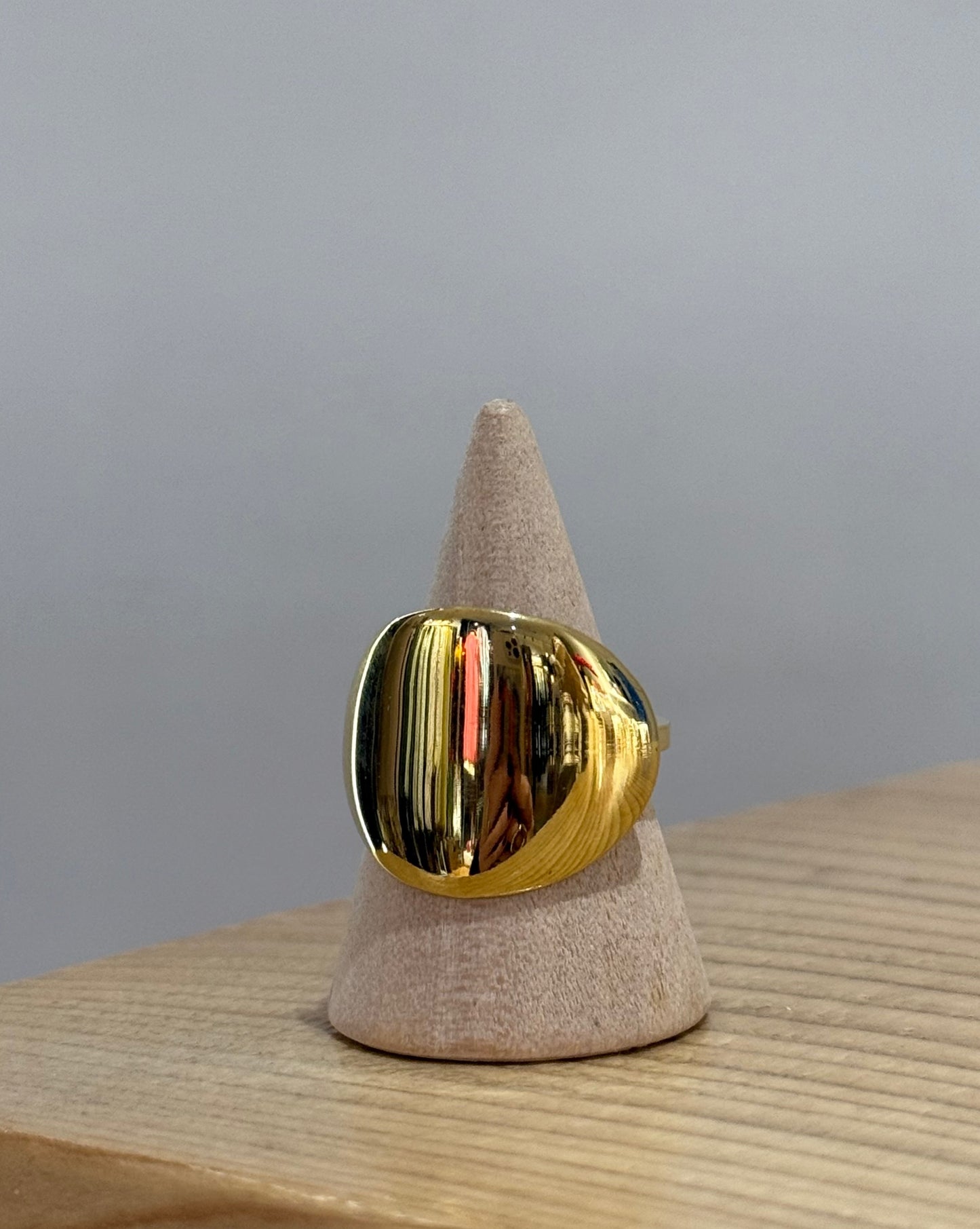 Anillo James