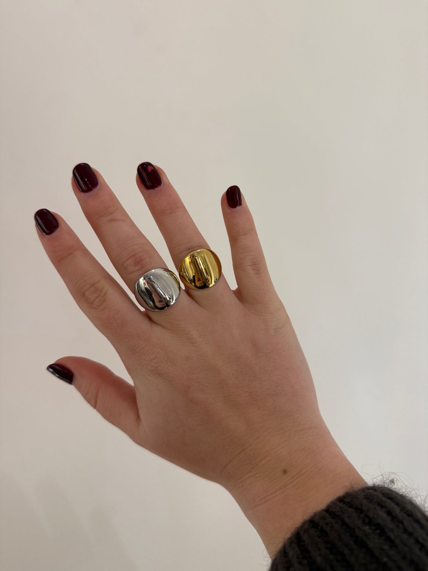 Anillo James