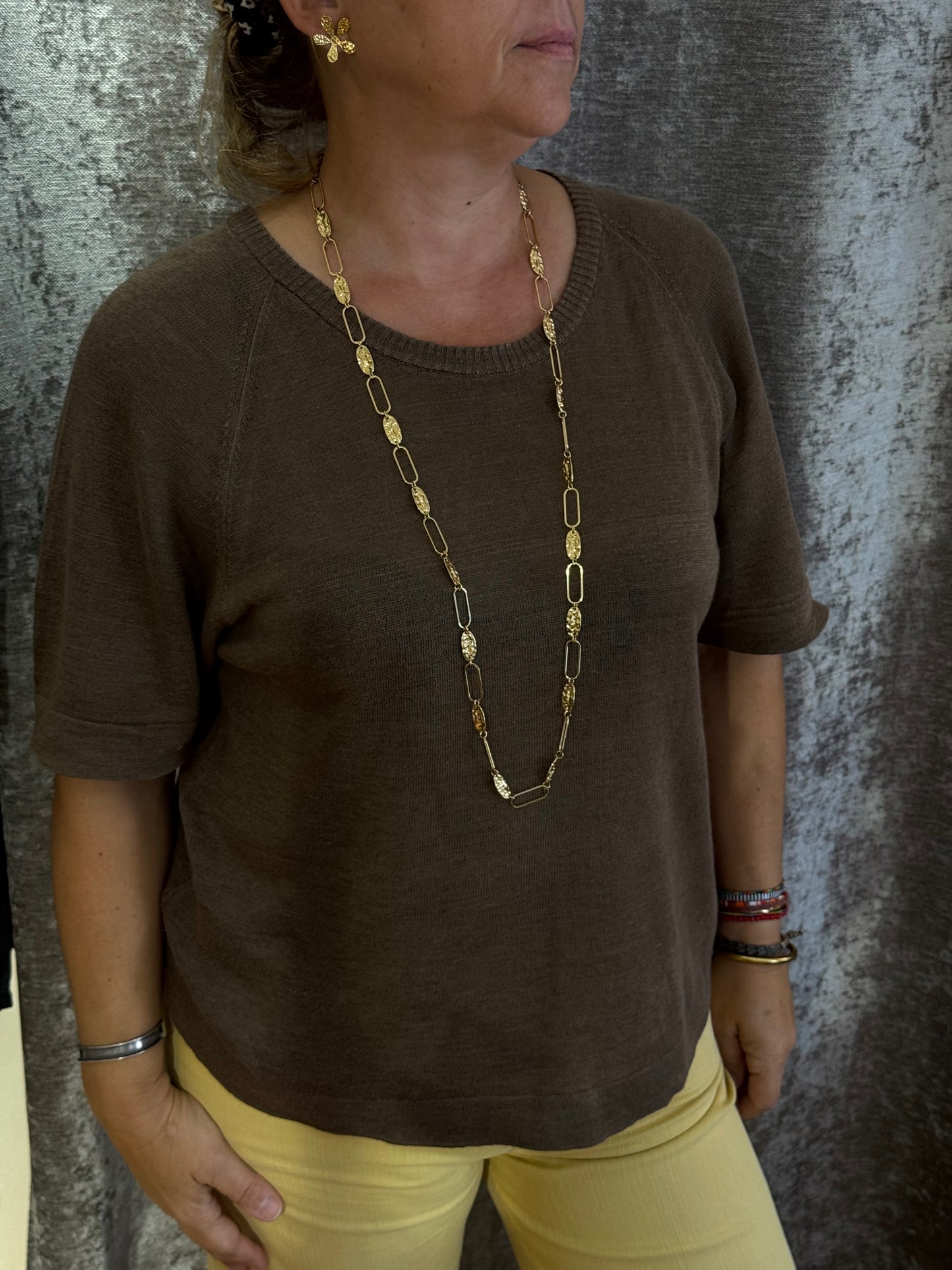 Collar Pili