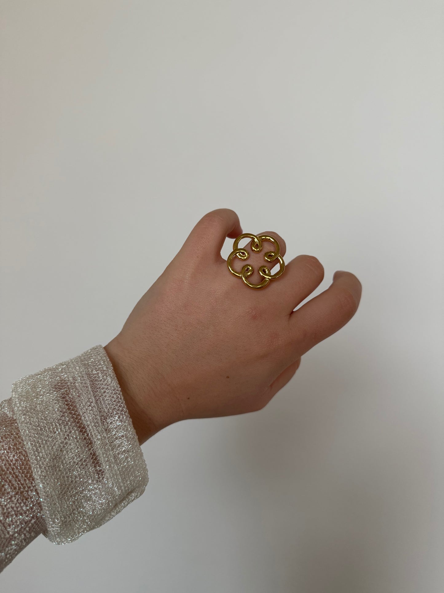 Anillo Flower