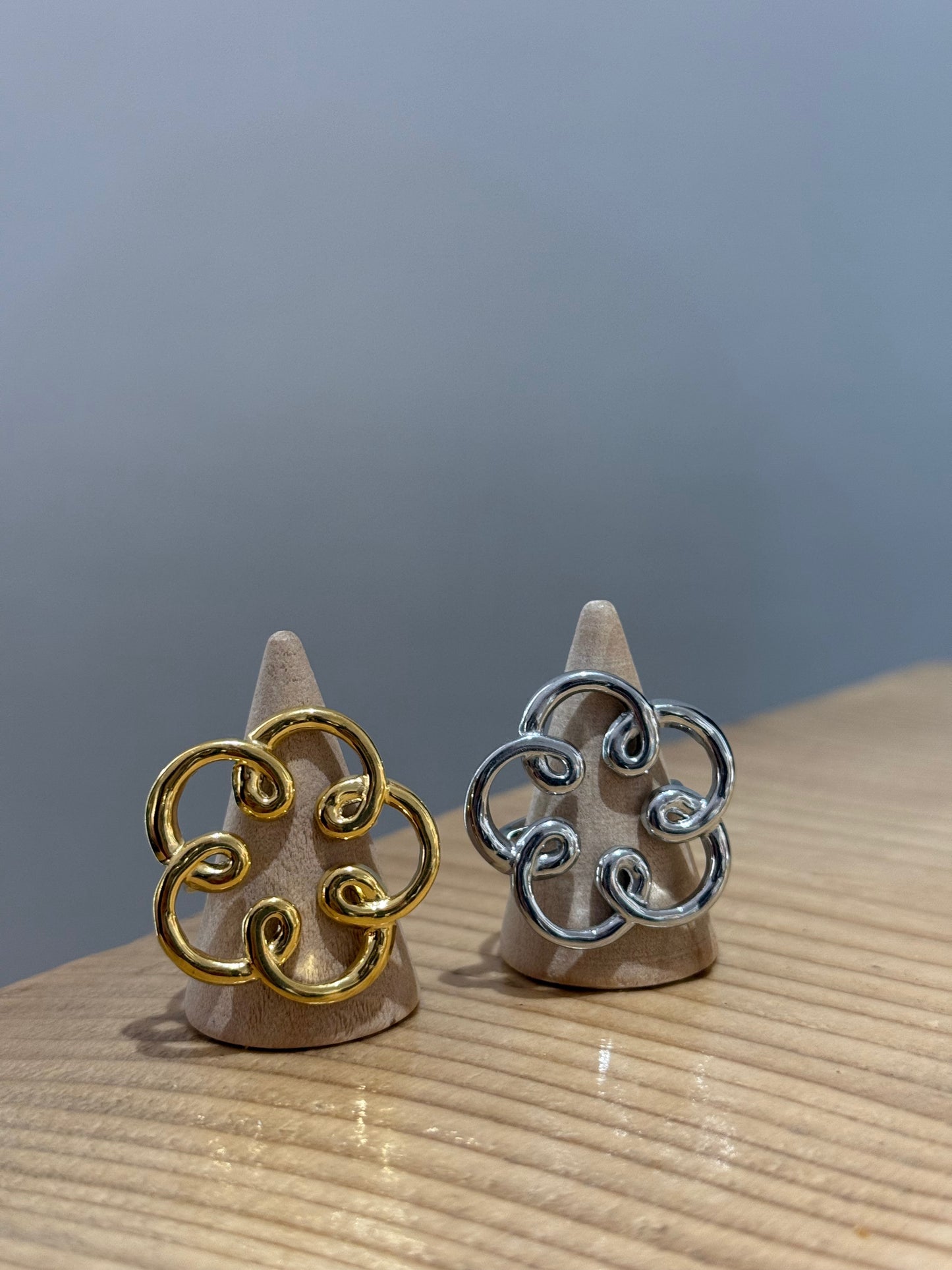 Anillo Flower