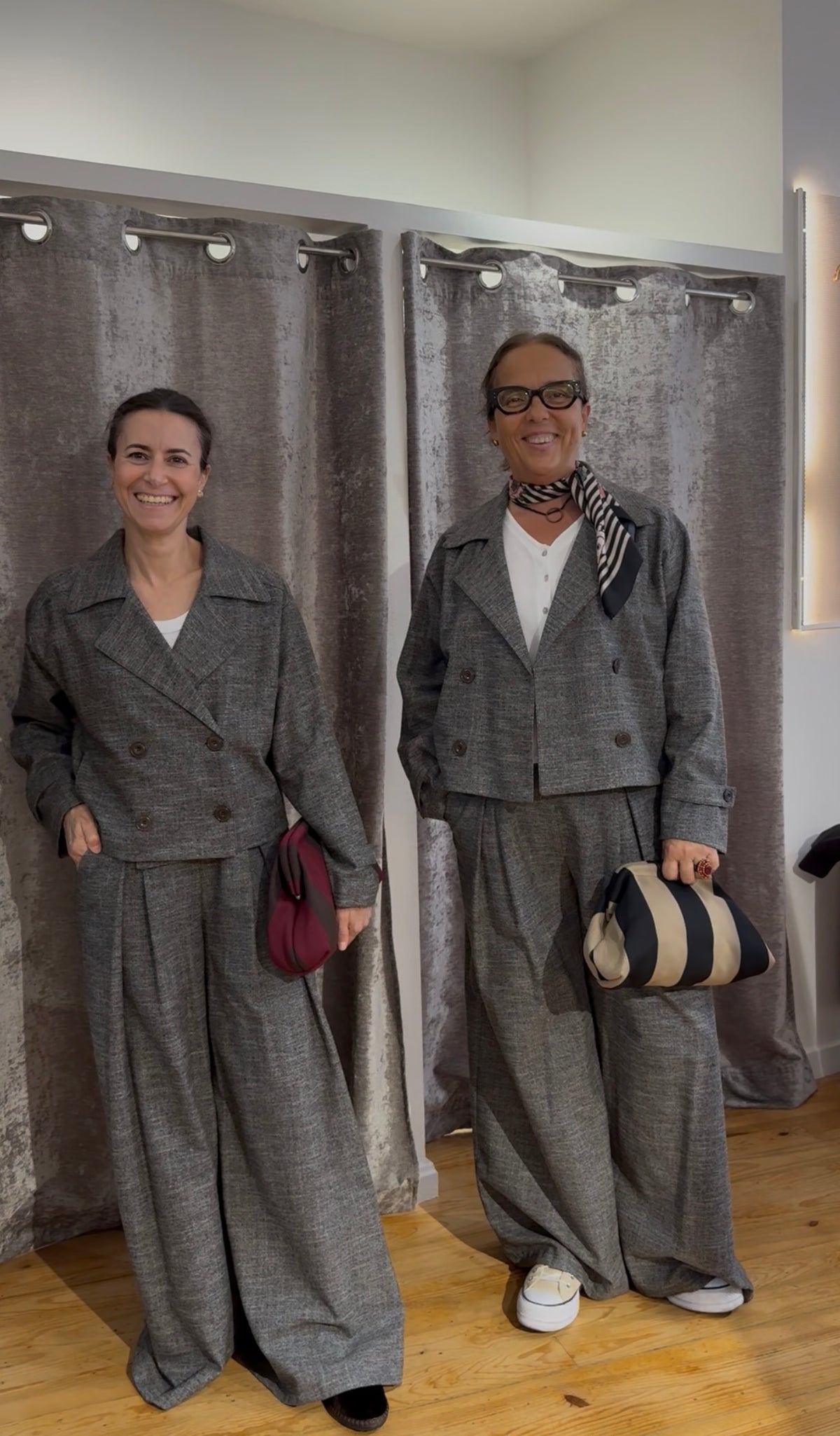 Traje Paz Torras