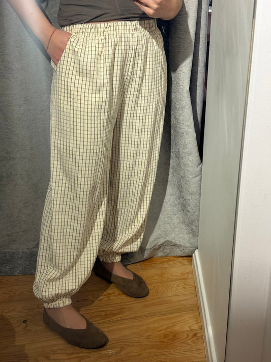 Pantalón cuadros Balloon