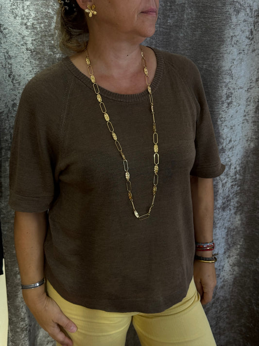 Collar Pili