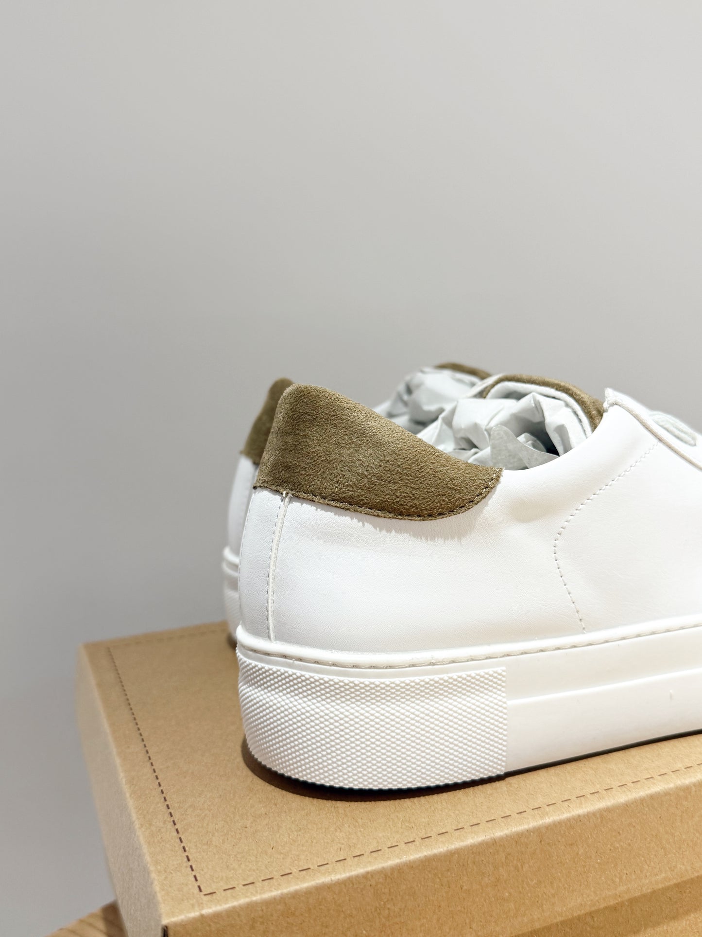 Zapatilla White