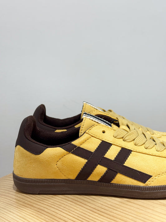 Zapatilla Mostaza